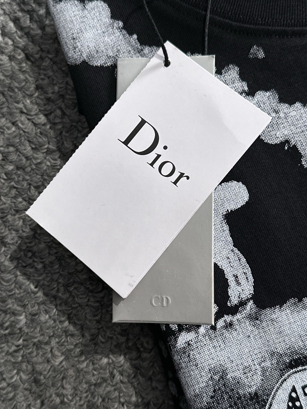 ブランドTシャツ細部ディテール